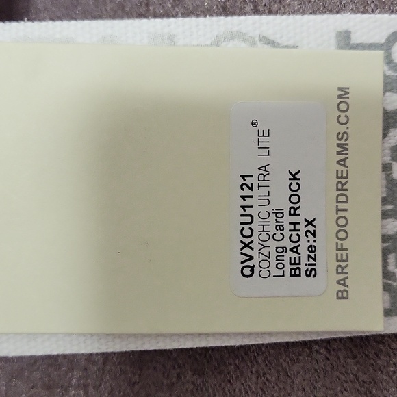 Barefoot Dreams Cardigan - Picture 7 of 9